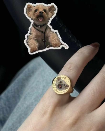 Custom dog portrait ring review—customer testimonial for Missouly’s pet memorial jewelry.
